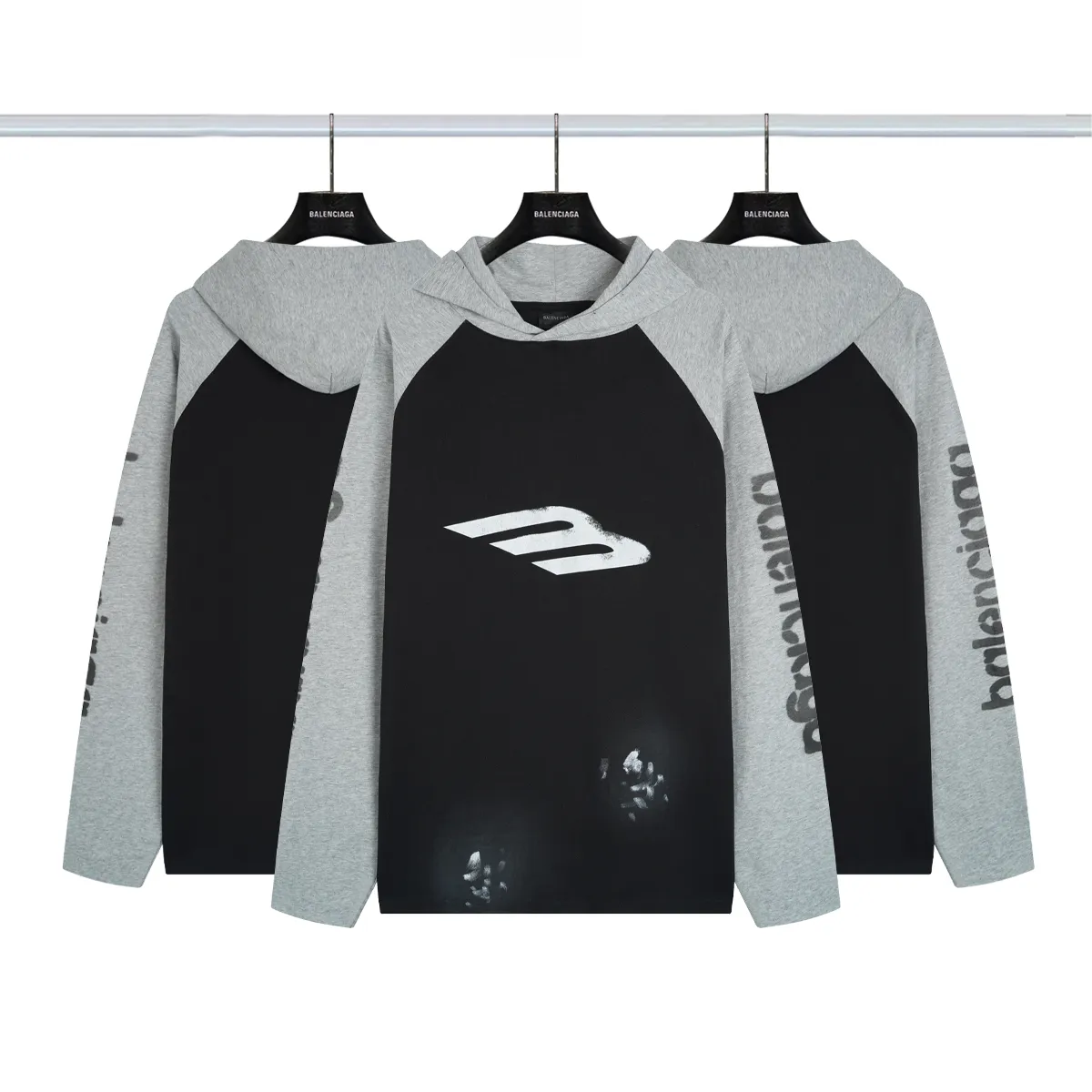 Balenciaga M 💰P135 23 32s 240 +Sizes ＋ Logo Size:Xs-L ：